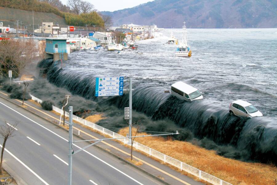 Tsunami In Miyako