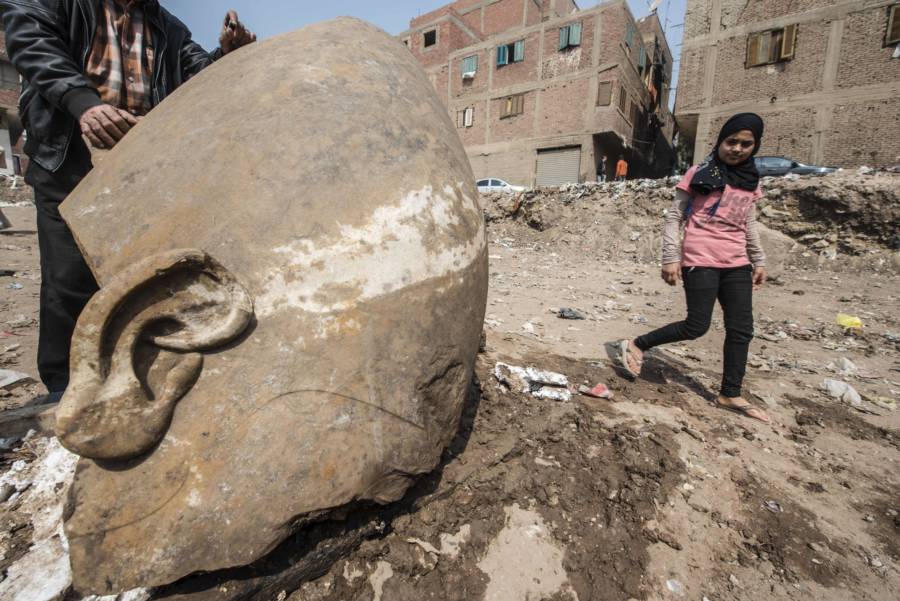 Egypt Statue Girl