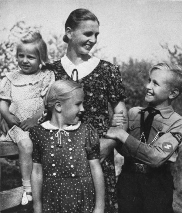 Life in Nazi Germany