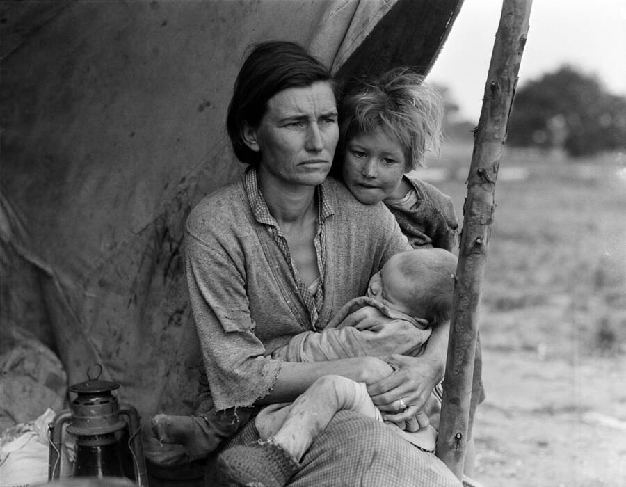 Alternative Migrant Mother Photo