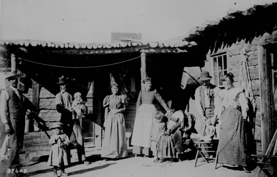 Family With Indian Servant