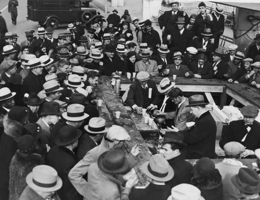 End Of Prohibition 30 Historic Photos Of Celebration 