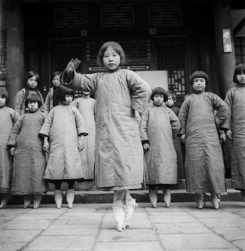 Qing Dynasty Girls Feet
