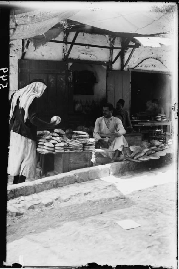 Bread Vendor