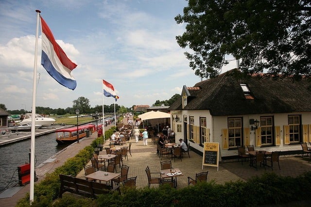 Giethoorn Flags