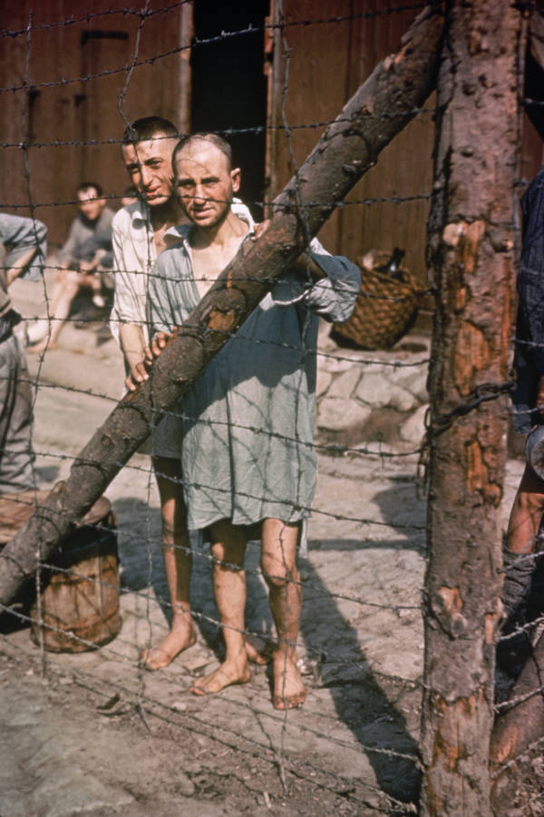 World War 2 In Color 44 EyeOpening Photographs