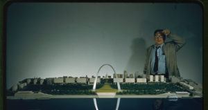 Saarinen With Arch Model
