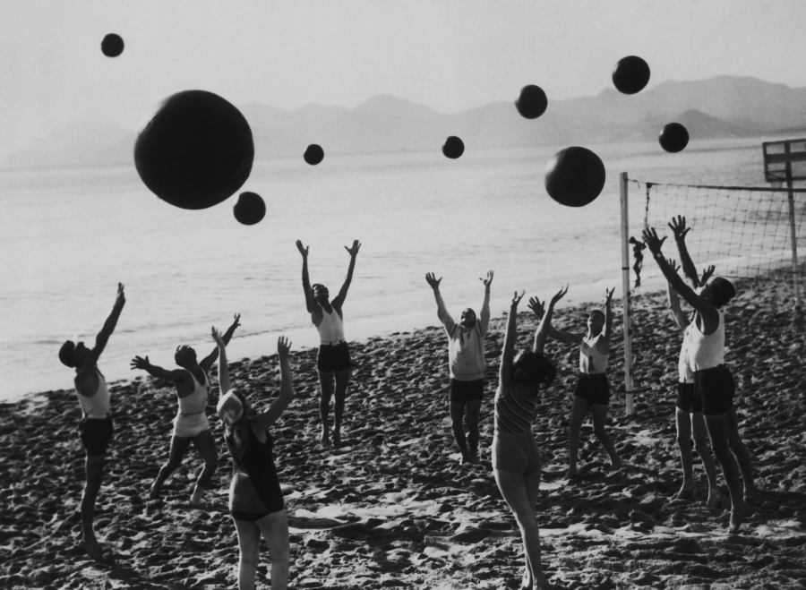 Vintage Photos Of California Beach And Surf Culture Of The '50s And '60s