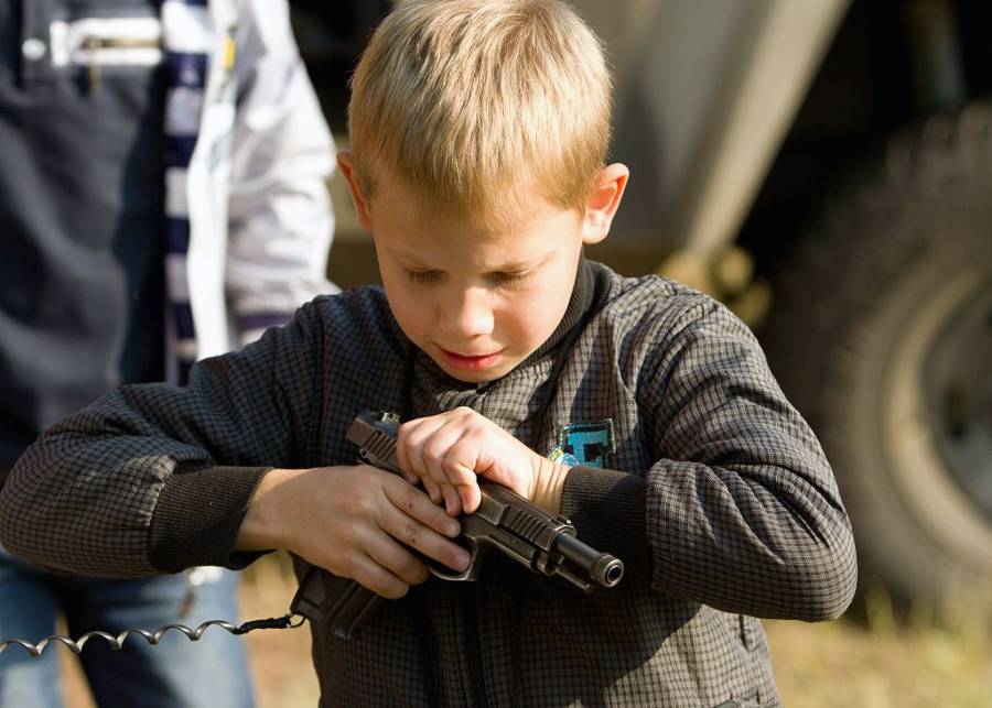 With 20,000 Kids Injured by Guns Each Year, Doctors Report 