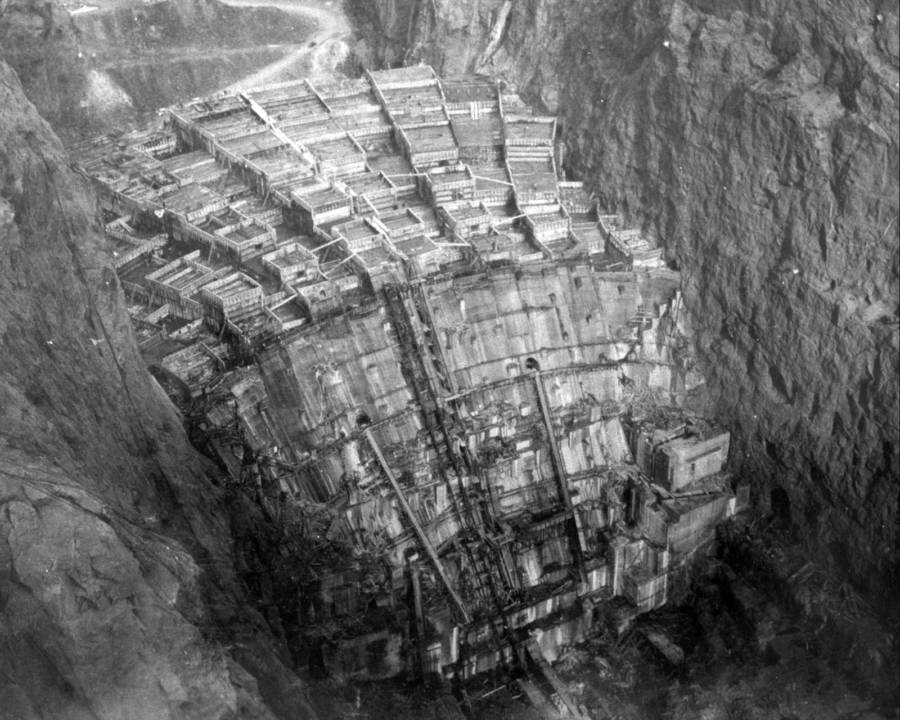Hoover Dam Form