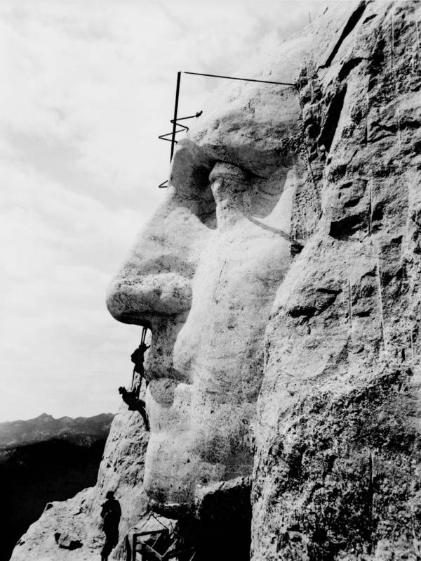 Mount Rushmore Being Built