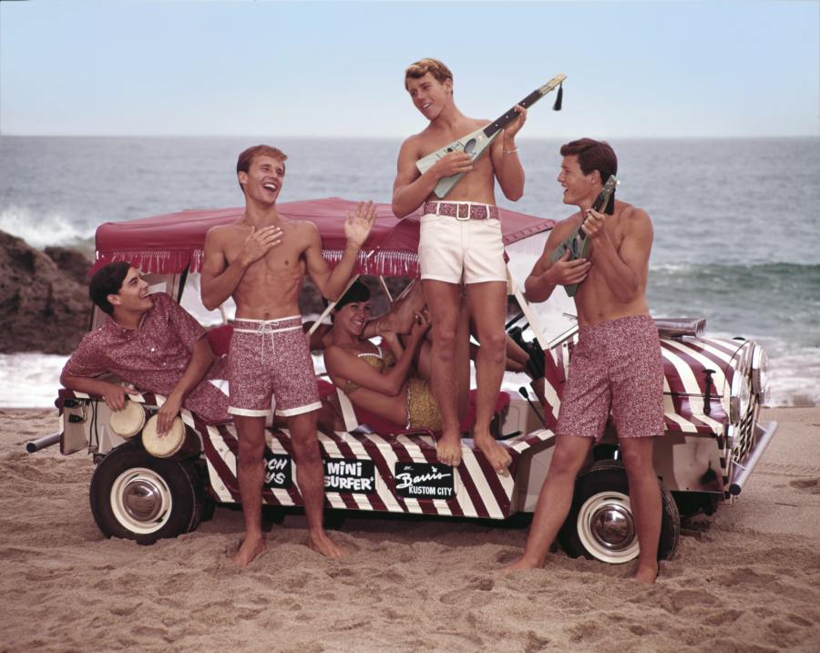 Vintage Photos Of California Beach And Surf Culture Of The 50s And 60s