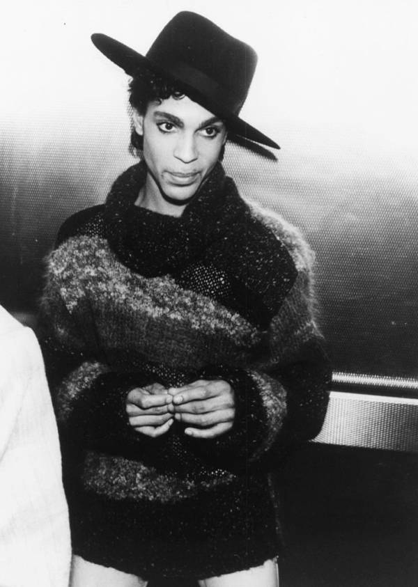 Prince Photos: 45 Dazzlingly Stylish Images Onstage And Off