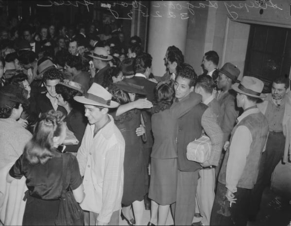 Zoot Suit Riots: 28 Images From The Race Riot That Rocked Los Angeles