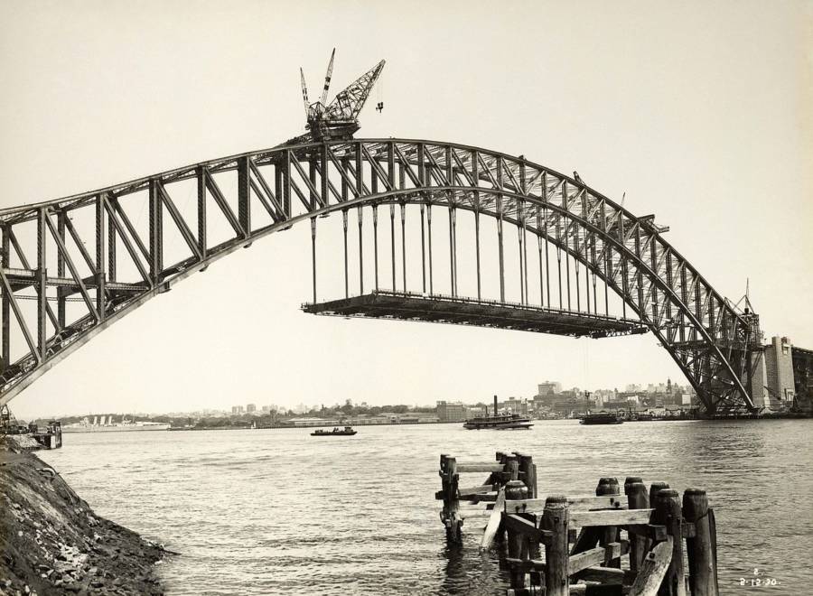 Sydney Harbour Bridge Construction