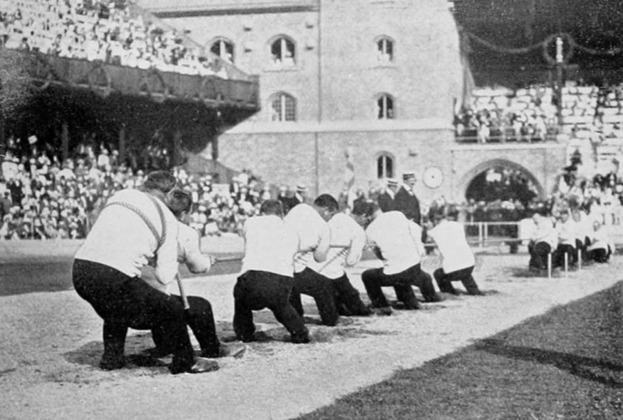 Tug Of War 1912