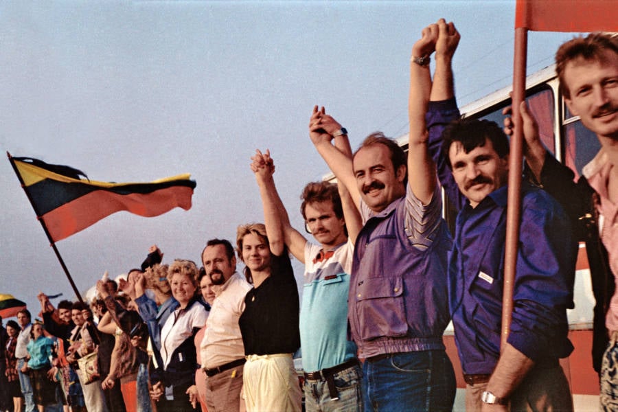 Baltic Way Human Chain