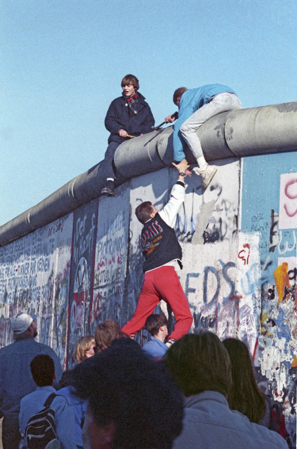 Berlin Wall Jumpers