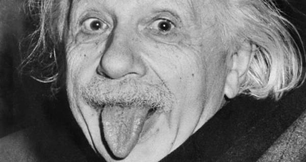 Theoretical Physicist Albert Einstein with Tongue Out Details about  / New Photo 1951-6 Sizes