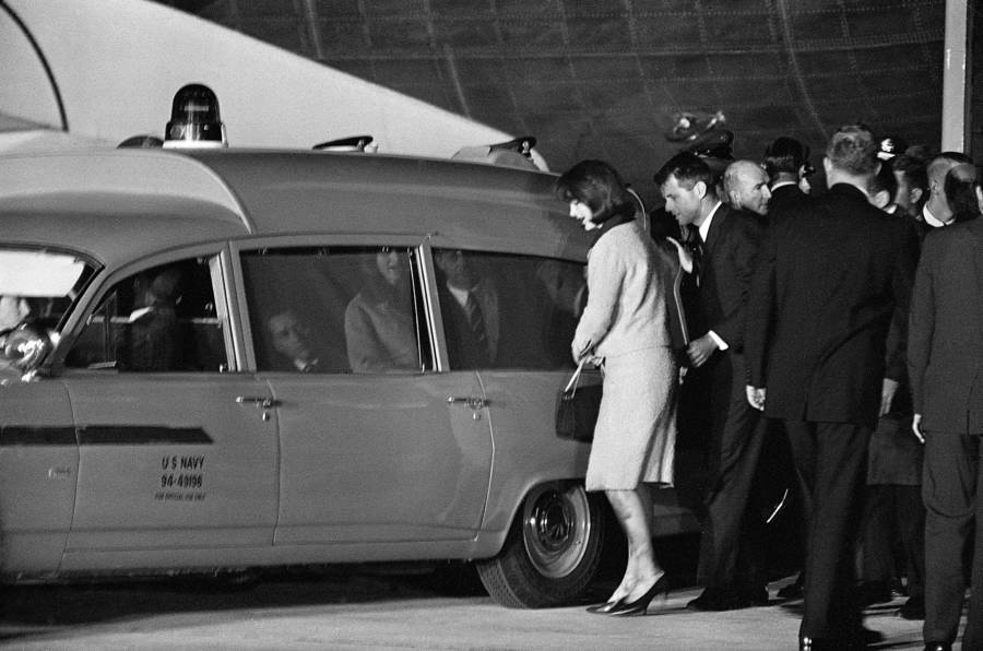 39 fotos raramente vistas do assassinato de Kennedy que capturam a ...