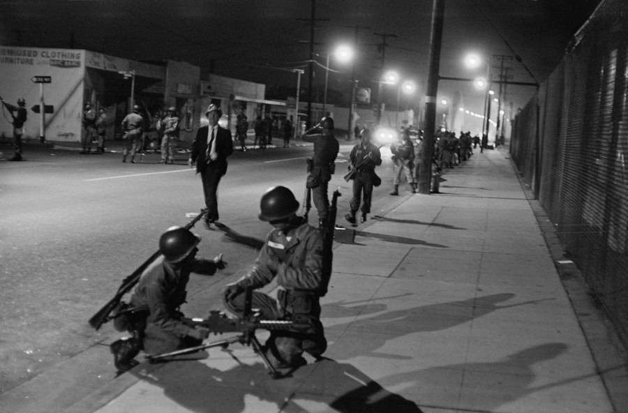 Watts Riot: 29 Harrowing Photos Of A City On The Brink Of Collapse