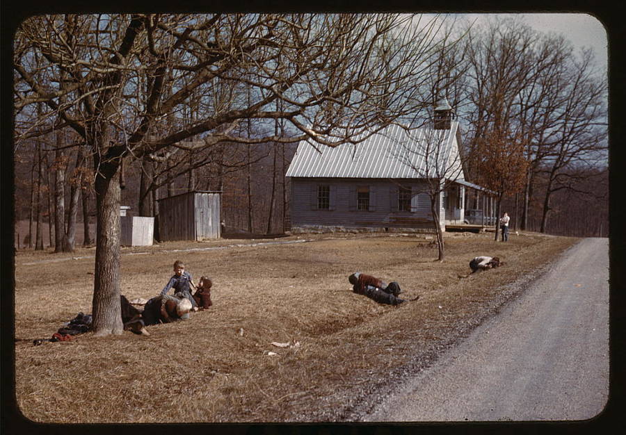 45 Heartbreaking Color Photos Of The Great Depression