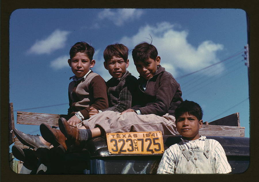 45 Heartbreaking Color Photos Of The Great Depression