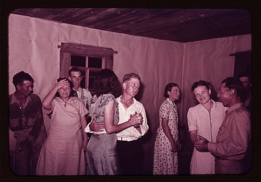 Great Depressionsquare Dance