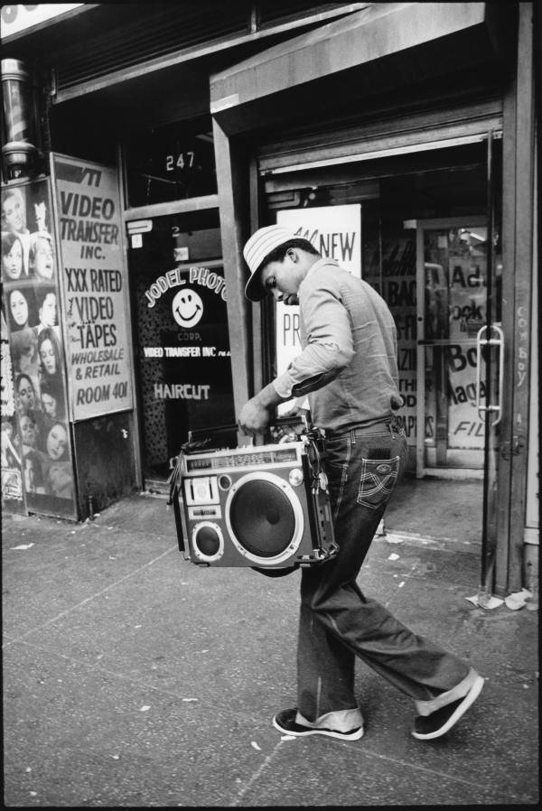 Hip-Hop Origins: 27 Vivid Images From 1970s And 1980s New York