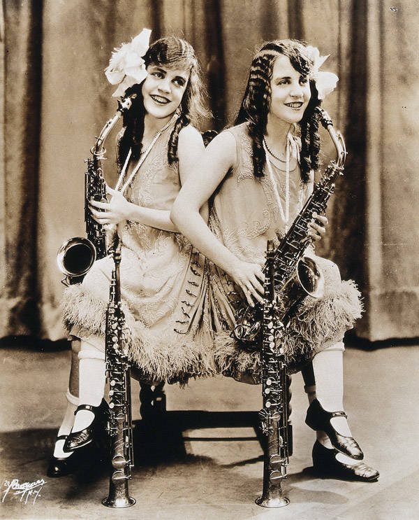 Hilton Sisters