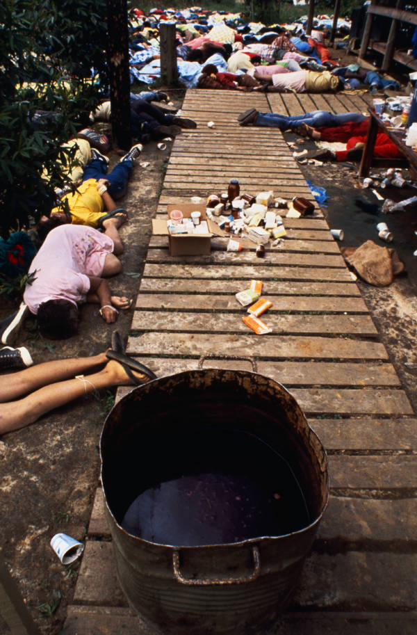 Inside The Jonestown Massacre, The Largest Mass Suicide In History