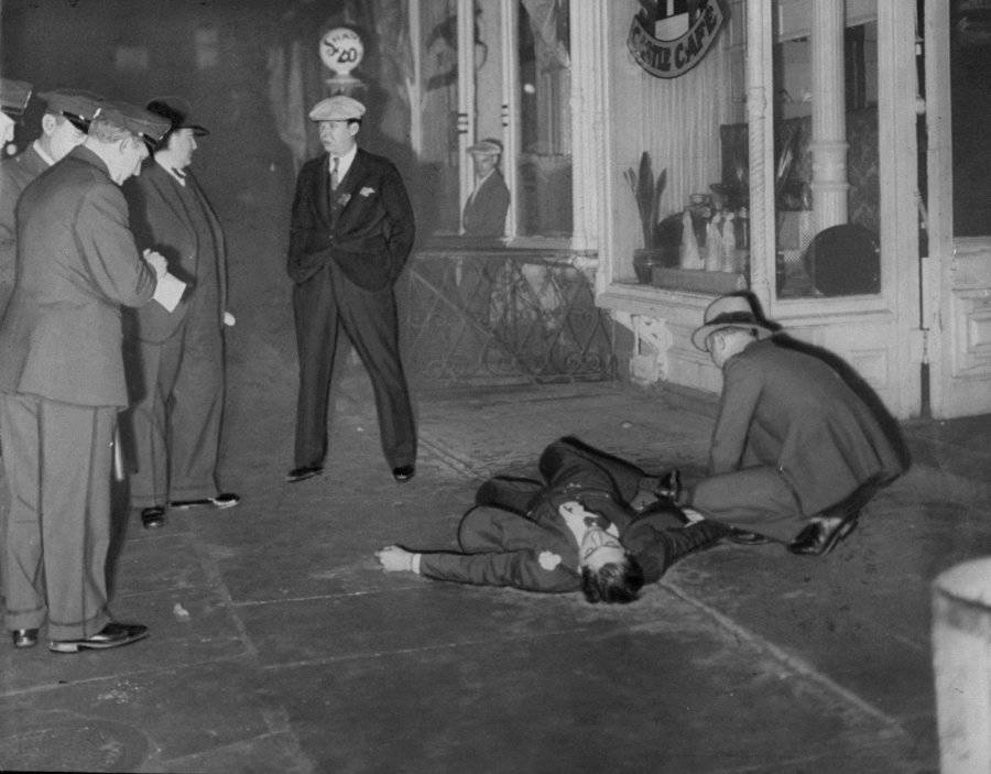 25 Haunting Photos Of New York City Murder Scenes Of Decades Past