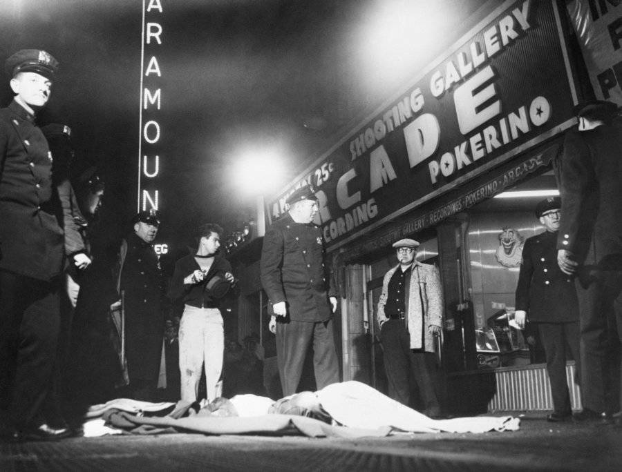 25 Haunting Photos Of New York City Murder Scenes Of Decades Past