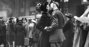 World War 2 Soldier Goodbye Kiss