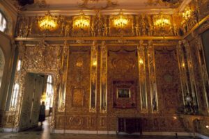 Inside The Amber Room And The Mystery Of Its Disappearance