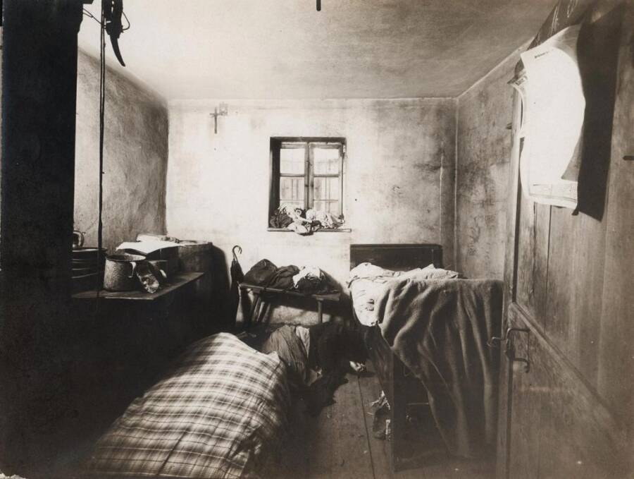 Hinterkaifeck Murders The Unsolved German Massacre Hinterkaifeck Murders The Unsolved German Massacre