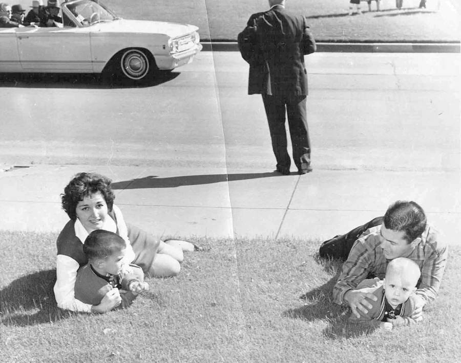 29 Shocking Photos Of Infamous Assassinations Throughout History