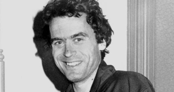 ted-bundy-smiling-for-the-camera.jpg