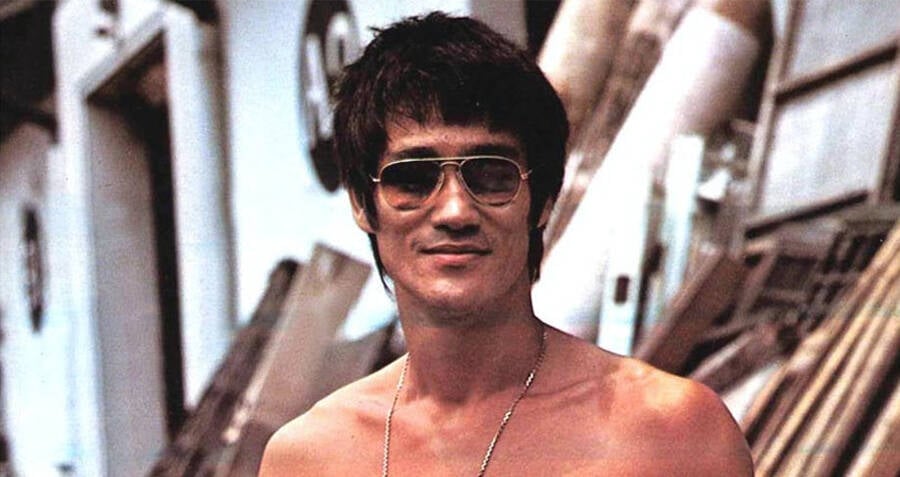 45 Bruce Lee Photos That Capture The Life Of The Martial Arts Icon