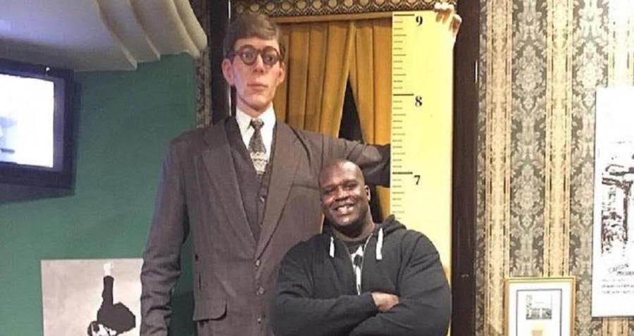 worlds tallest man ever