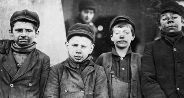31 Child Labor Photos That Expose The Ugly History Of American Coal