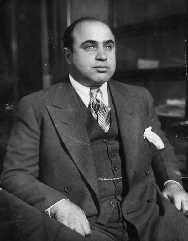 Al Capone Famous Gangsters