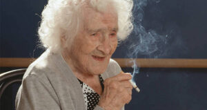 Jeanne Calment Smoking