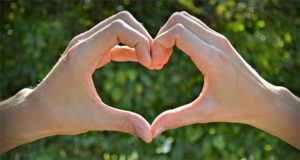 Love Quotes Hand Heart