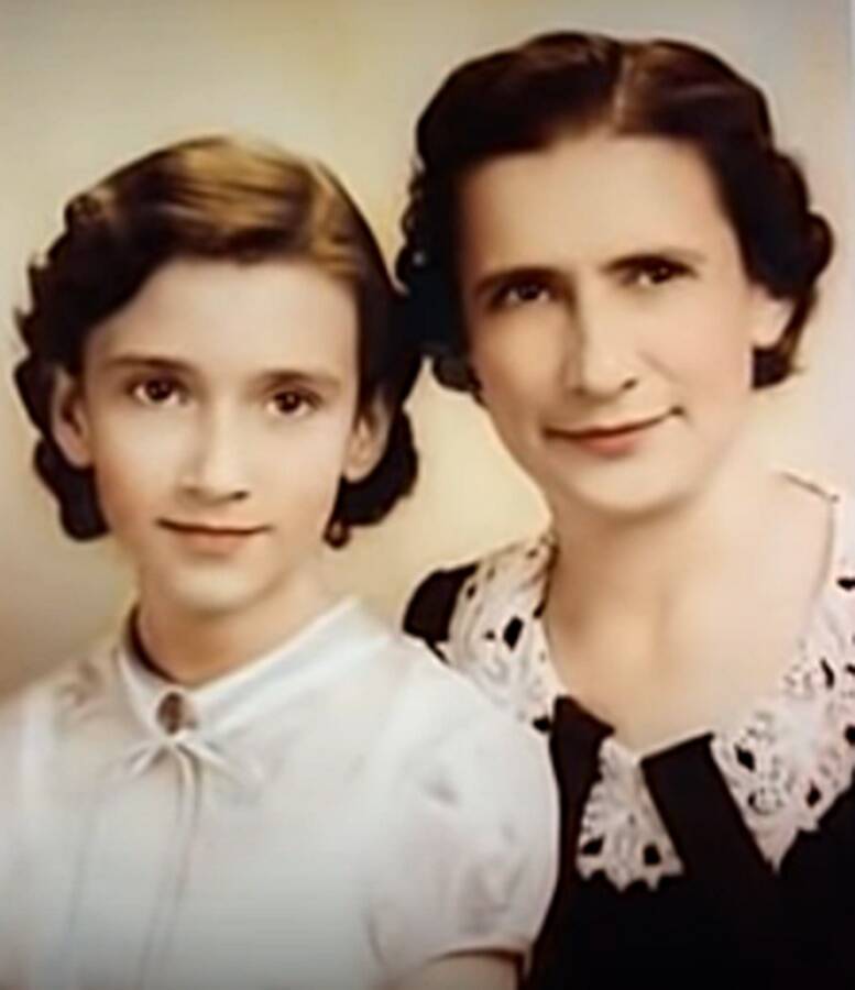 Marilyn Mach Vos Savant And Her Mother