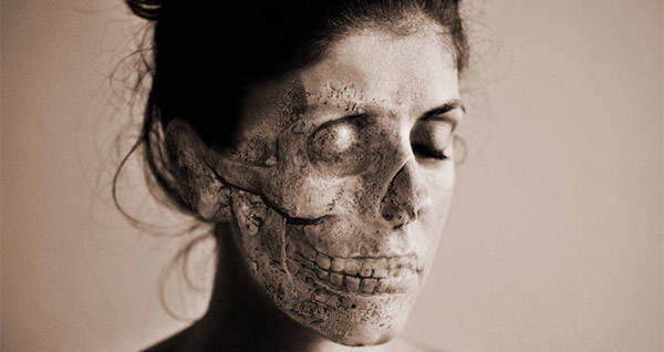 Cotard Delusion, The Rare Disorder That Makes You Think You're Dead