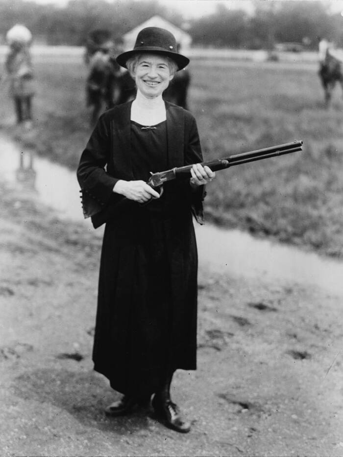 Annie Oakley 1922