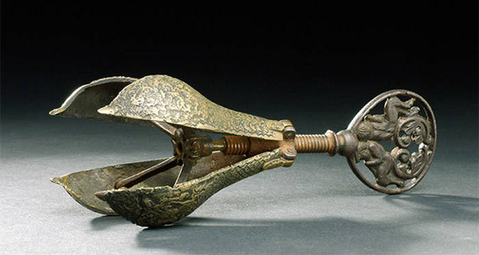 the-pear-of-anguish-the-medieval-torture-device-from-your-proctologist