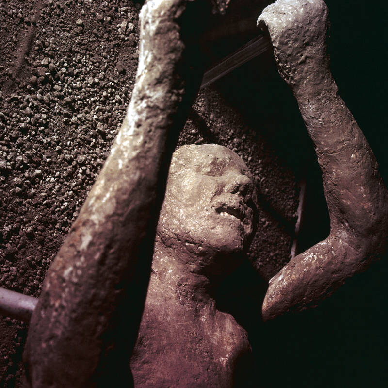 Body Found In Pompeii