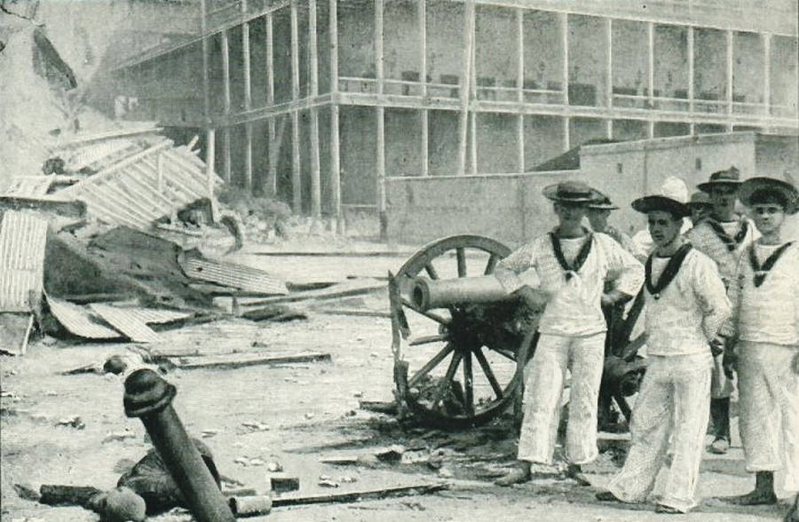 Marines Arrive In Zanzibar